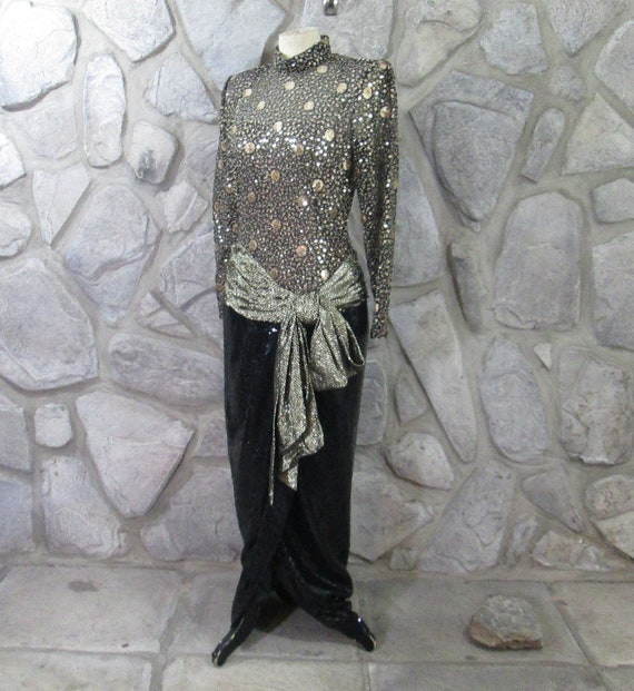 Vintage NWT Mignon Gold and Black Sequin Evening D