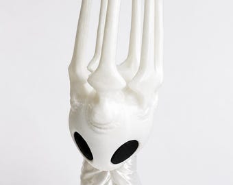 Pale King Figure | Hollow Knight Fan Art Collectible Display Piece (5.5 Inch) - 3D Printed