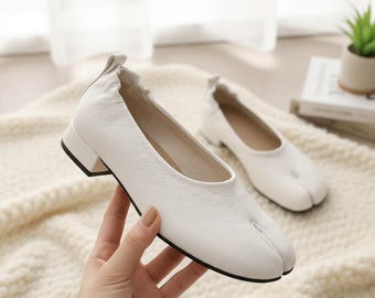 White Leather Tabi Shoes, Split Toe Low Block Heels, Elastic Back Slip On Pumps, Japanese Style Loafers, Vintage Minimalist Flats