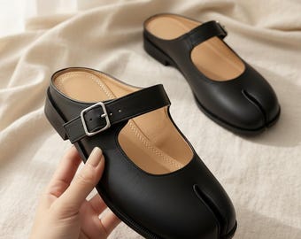 Black Split Toe Tabi Mary Jane Mules, Leather Tabi Flats Women, Backless Tabi Shoes, Retro Split Toe Sandals, Japanese Style Slip On Flats