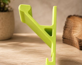 3D Printed Helmet Wall Mount – PLA Display Hanger for Motorcycle, Airsoft & Collectible Helmets
