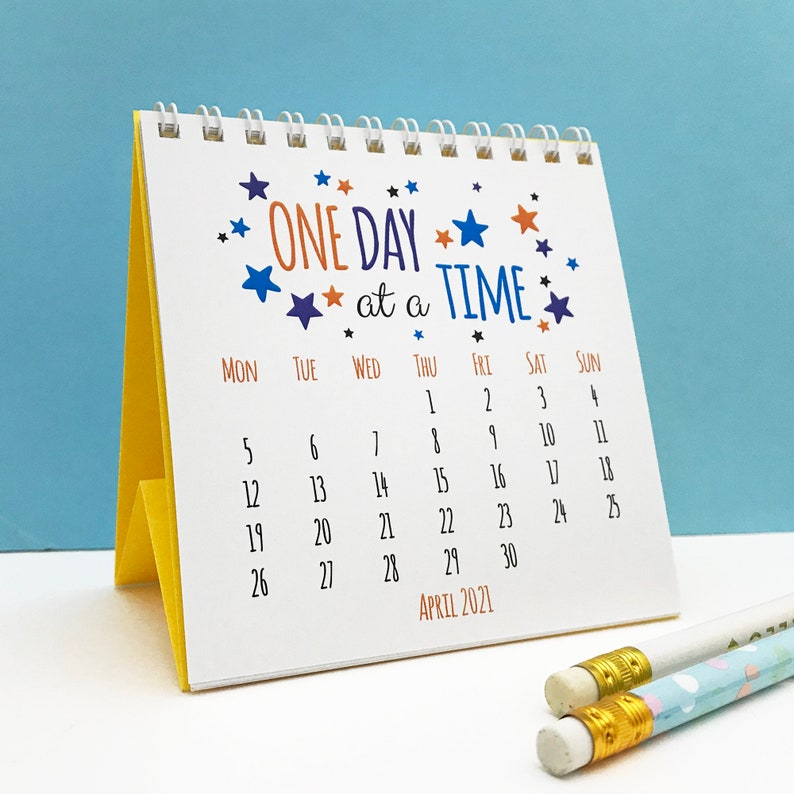 20202021 inspirational quotes desk calendar featuring a Etsy