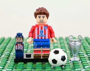 Minifigura de Antoine Griezmann, equipación local del Atlético de Madrid 24/25, artículo de colección de fútbol, adorno para tarta con forma de trofeo.