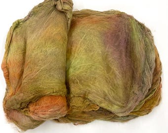 Mouchoirs en soie Mawata teints à la main : arts de la fibre or, beige et argile