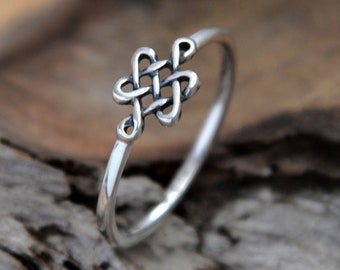 Infinity Celtic Knot Ring Sterling Silver - Love Knot