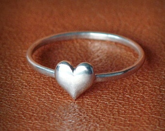 Dainty Sterling Silver Heart Ring - Handmade 925 Jewelry