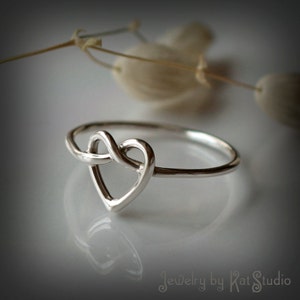 Heart knot ring Sterling Silver Love knot ring Infinity heart ring Celtic heart knot ring Love and friendship ring Jewelry by Katstudio image 3