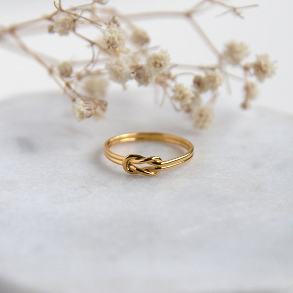 Endless knot 2024 friendship ring