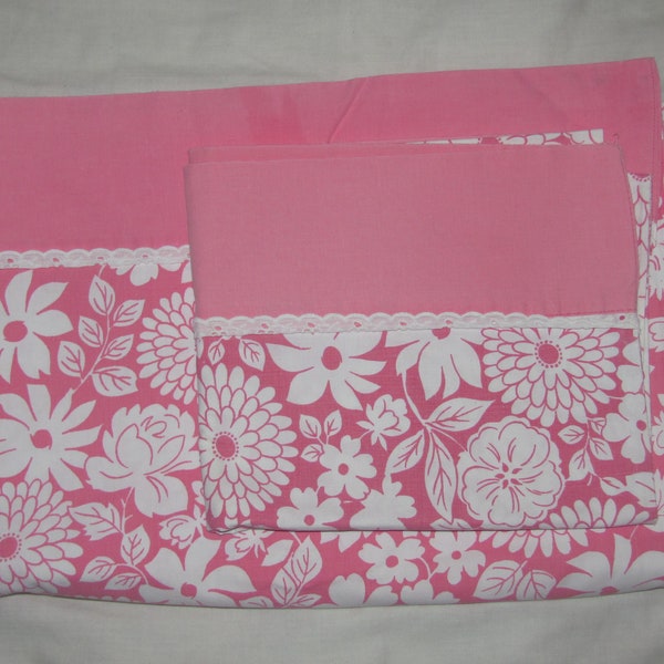 Vintage Wabasso Twin Size Flowered  Size Flat Sheet and Pillowcase - Condition Issues - White Flowers on Pink Background