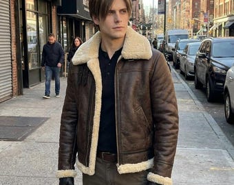 Chaqueta de cuero y camisa táctica de Leon S. Kennedy (disfraz)