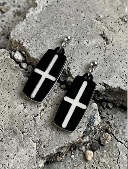 Tokyo Revengers Mitsuya Cross Dangle Earrings – Takashi Cosplay