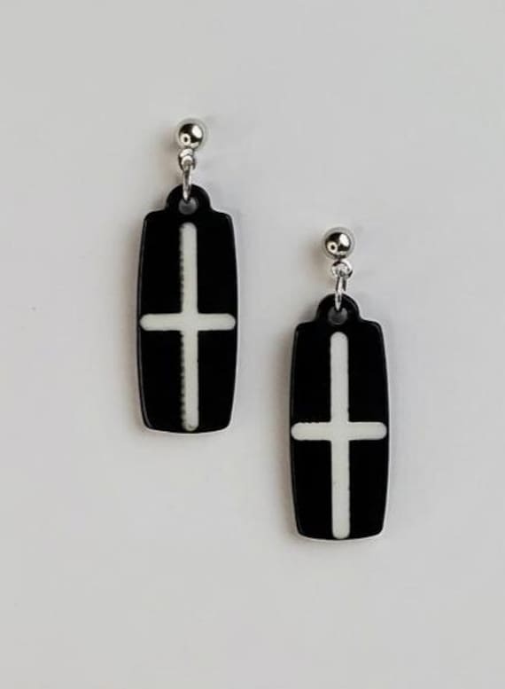 Tokyo Revengers Mitsuya Cross Dangle Earrings – Takashi Cosplay