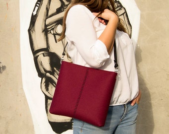 Large Felt SHOULDER BAG With Leather Strap / Burgundy | Etsy