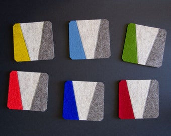 Set of felt coasters - various colors - square coasters - wool felt coasters - geometric coasters - housewarming gift - made in Italy