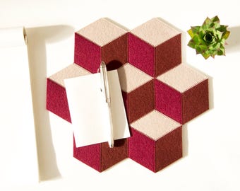 Small table mat - burgundy and almond - wool felt - wool felt mat - stylish table mat - handmade - made in Italy