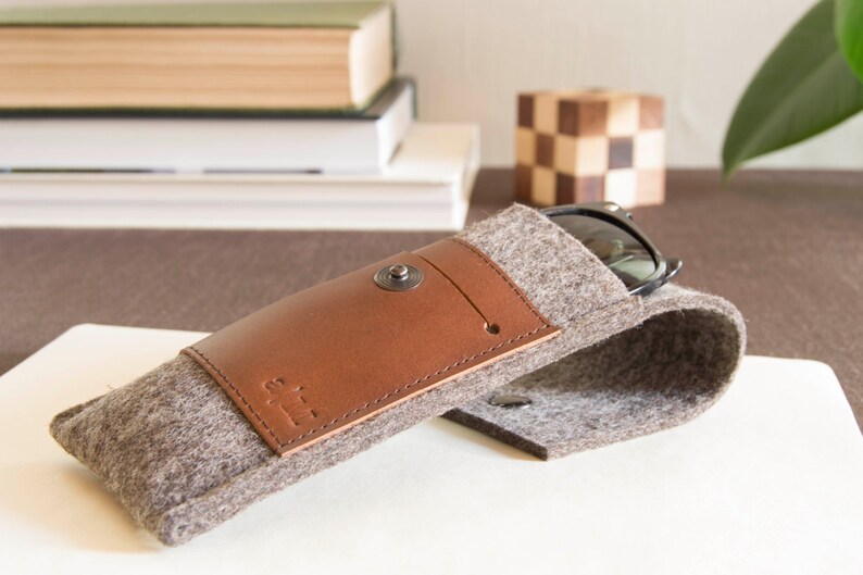 Felt and leather PEN HOLDER sunglasses case pencil case Etsy