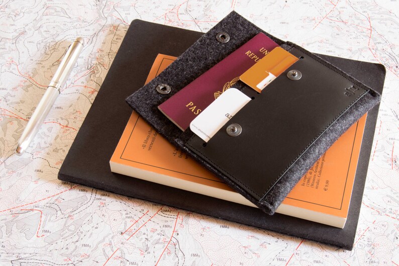Felt and leather PASSPORT WALLET charcoal and black passport case made in Italy wool felt handmade