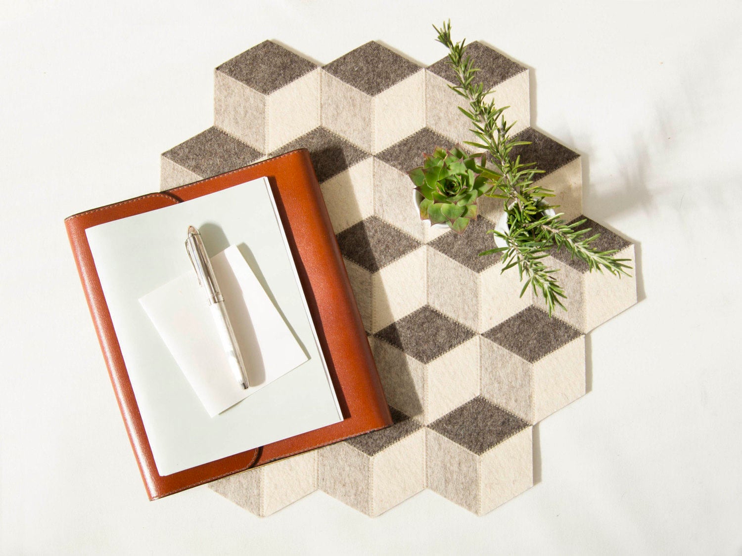 Light gray wool felt placemat made in Italy