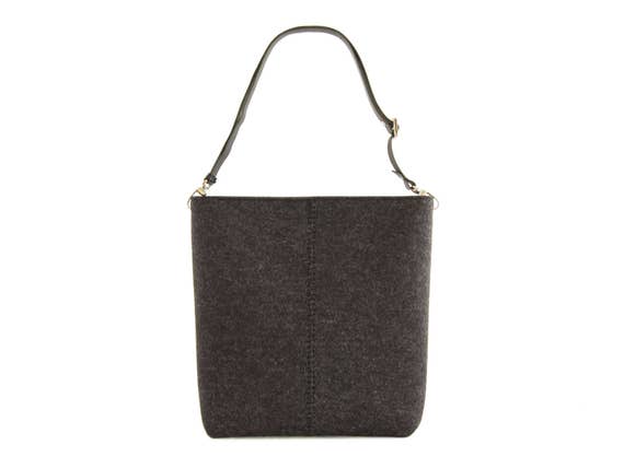 Large felt SHOULDER BAG with leather strap - charcoal - made in Italy
