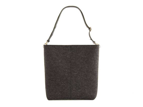 Large felt SHOULDER BAG with leather strap - charcoal - made in Italy