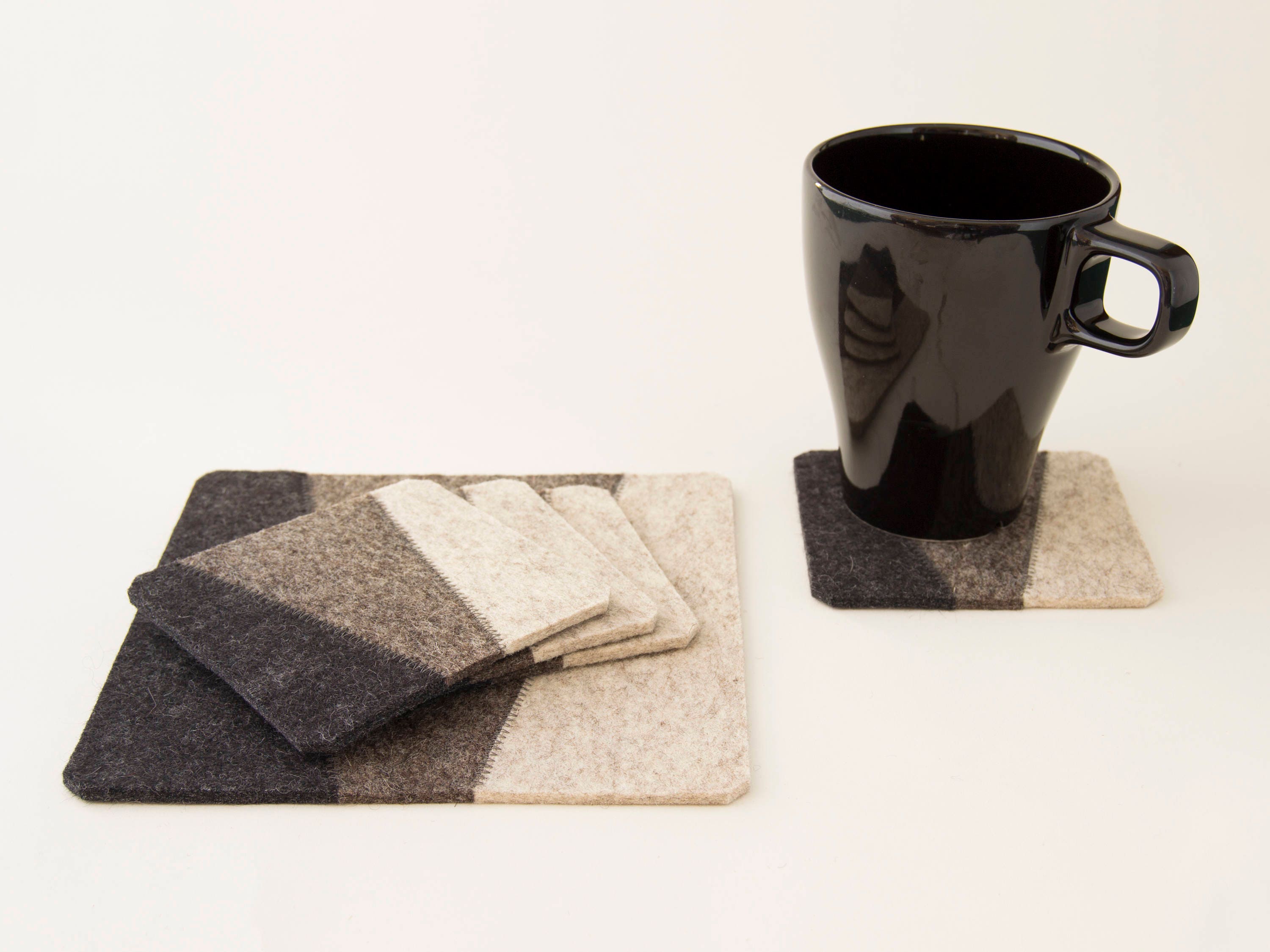 Set of felt coasters / square coasters / grey / grey coasters / modern