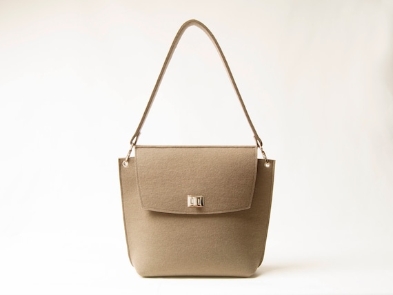 35% OFF Wool Felt FLAP BAG - taupe tote bag - taupe bag - womens bag - felt shoulder bag - elegant bag - made in Italy