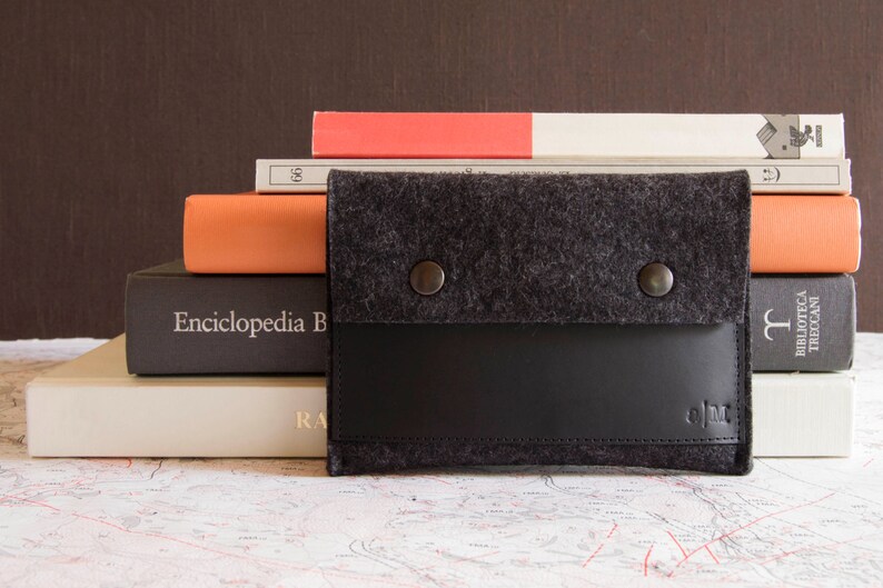 Felt and leather PASSPORT WALLET charcoal and black passport case made in Italy wool felt handmade