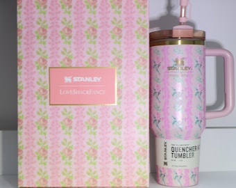 Stanley x Love Shack Fancy 40 oz Tumbler: Happy Thoughts Quencher, Rosa Beaux Pink