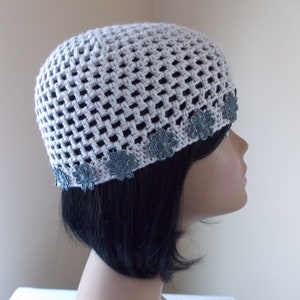 Gray Juliet cap, cloudy crochet beanie with daisies on the edge, Y2K style hat