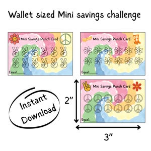 Op de afbeelding: Drie rechthoekige Mini Savings Punch Cards op portemonneeformaat met een kleurrijke tie-dye achtergrond. Elke kaart bevat iconen zoals vredestekens, bloemen en laarzen, met een ruimte gelabeld Equal: voor het bijhouden van de besparingen.