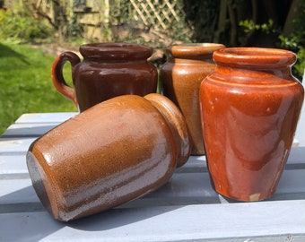 Stoneware cream jug or pot, miniature jug, miniature pot