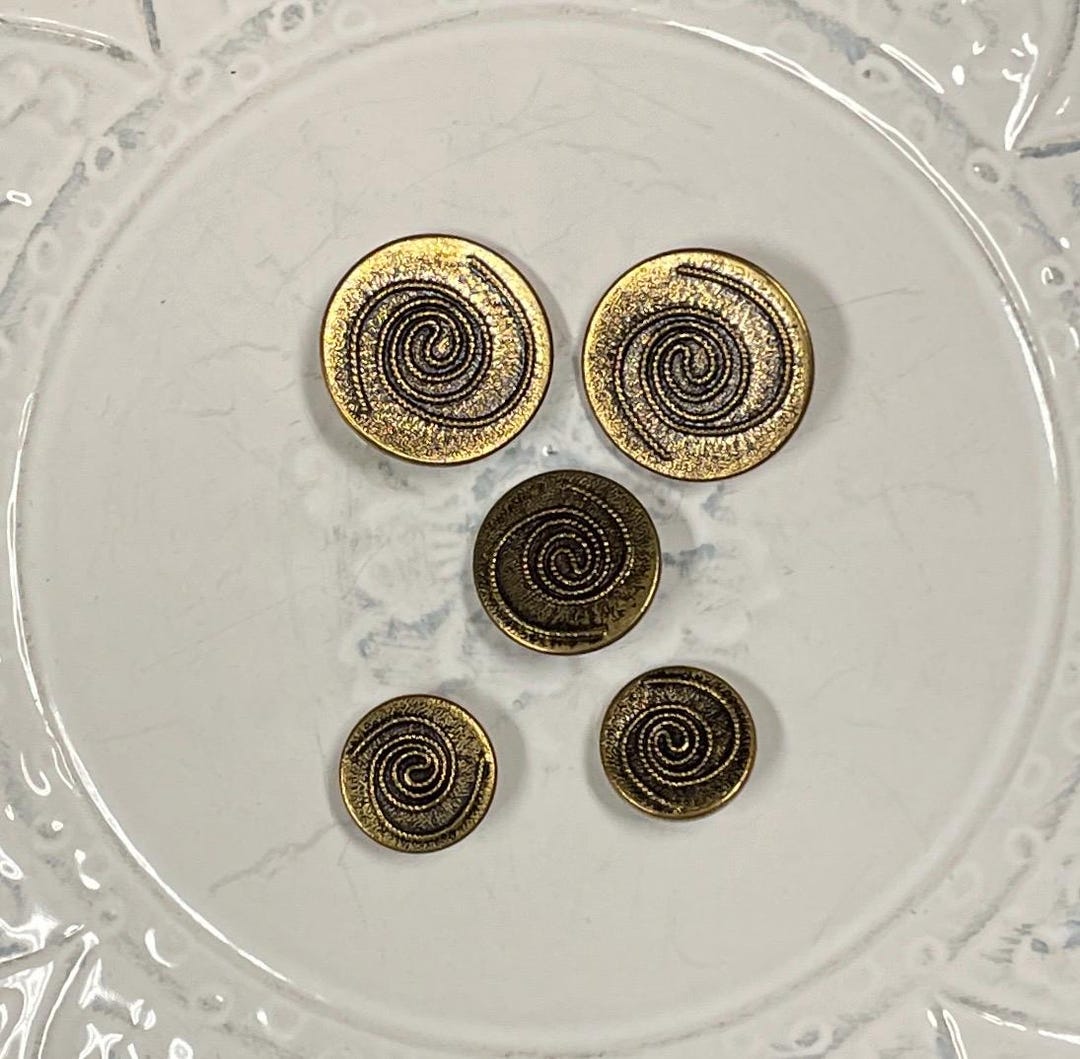 Vintage Large Gold Metal Buttons - Etsy