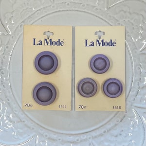 Vintage Lavender Purple Buttons on Original Card, La Mode Buttons, Made in Japan