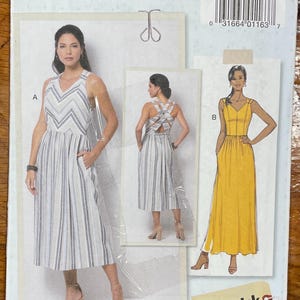 Misses and Women’s Close Fitting Bodice Sleeveless Dress Pattern, Sundress, Butterick 6661, UNCUT