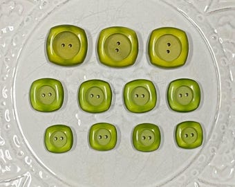 Vintage Green / Yellow Loose Buttons