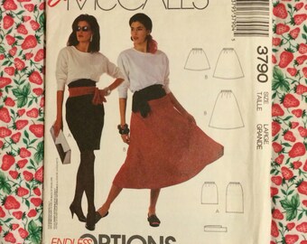 Vintage Pull On Skirt Pattern, McCalls 3790, UNCUT