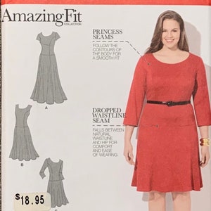 Amazing Fit Womans Dress Pattern, Simplicity 1537, UNCUT