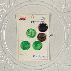 Boutons vintage en nacre verte sur carte originale, véritable perle ABC
