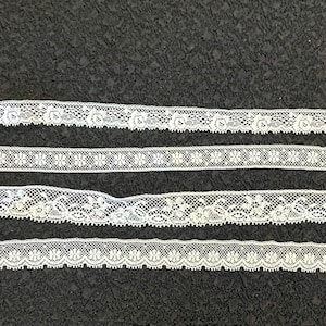 Vintage White Cotton Trim
