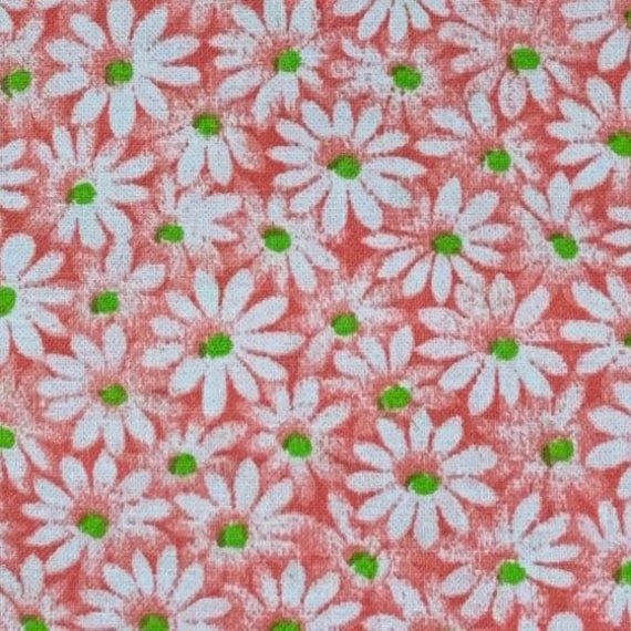 100% Cotton Coral Daisy Fabic, Pink, Crazy Daisy