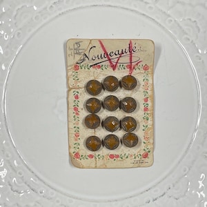 Boutons vintage en verre brun sur carte originale, Nouveaute, fabriqués en Tchécoslovaquie