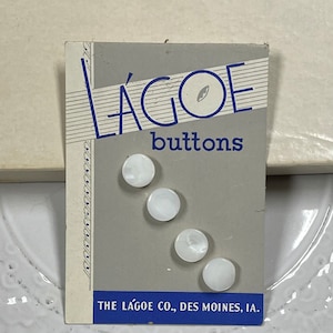 Vintage Mother Of Pearl Buttons on Original Card, Lagoe Buttons, Made in USA
