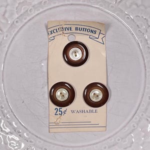 Boutons vintage marron et blancs cardés, boutons exclusifs