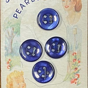 Vintage Go It Pearls Dark Blue Mother of Pearl Buttons on Original Card