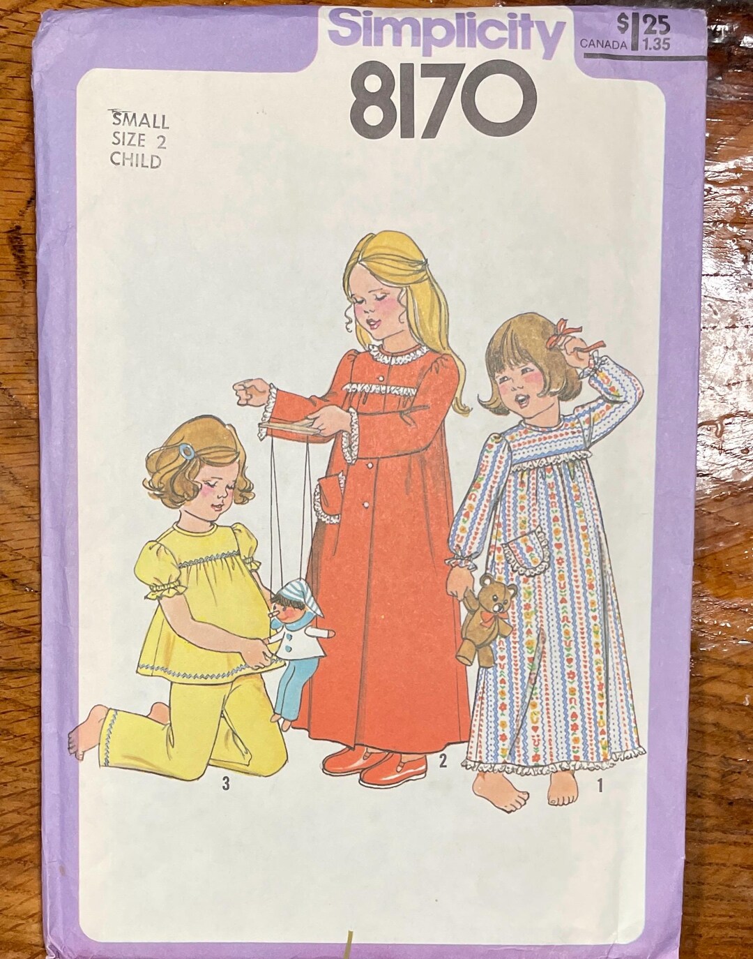 Vintage Girls Pajama Gown and Robe Pattern UNCUT Simplicity 8170