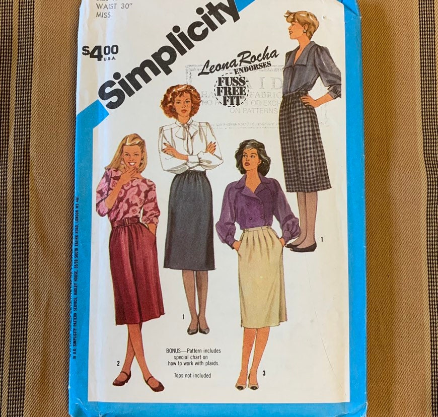 Easy Flared Skirt Pattern, Gored, Front Button, Simplicity