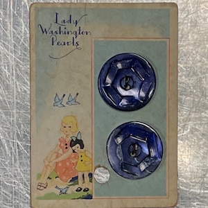 Vintage Lady Washington Pearls Dark Blue Mother of Pearl Buttons on Original Card