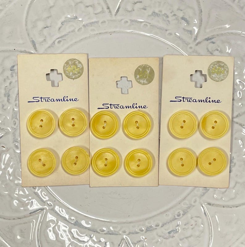Stream Line Gold Buttons Vintage Yellow Streamline Carded Buttons, Made in Holland - Etsy