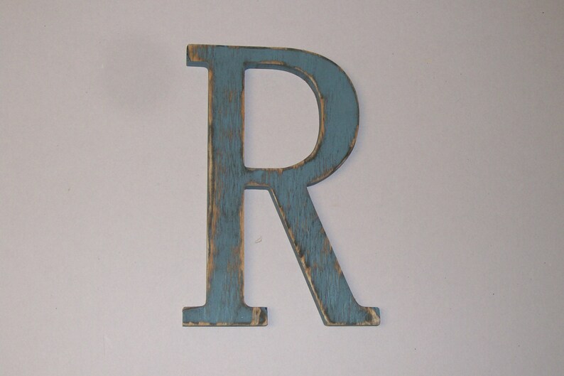 12-inch Distressed Wood Letter R Wall Hanging Monogram Initial image 3