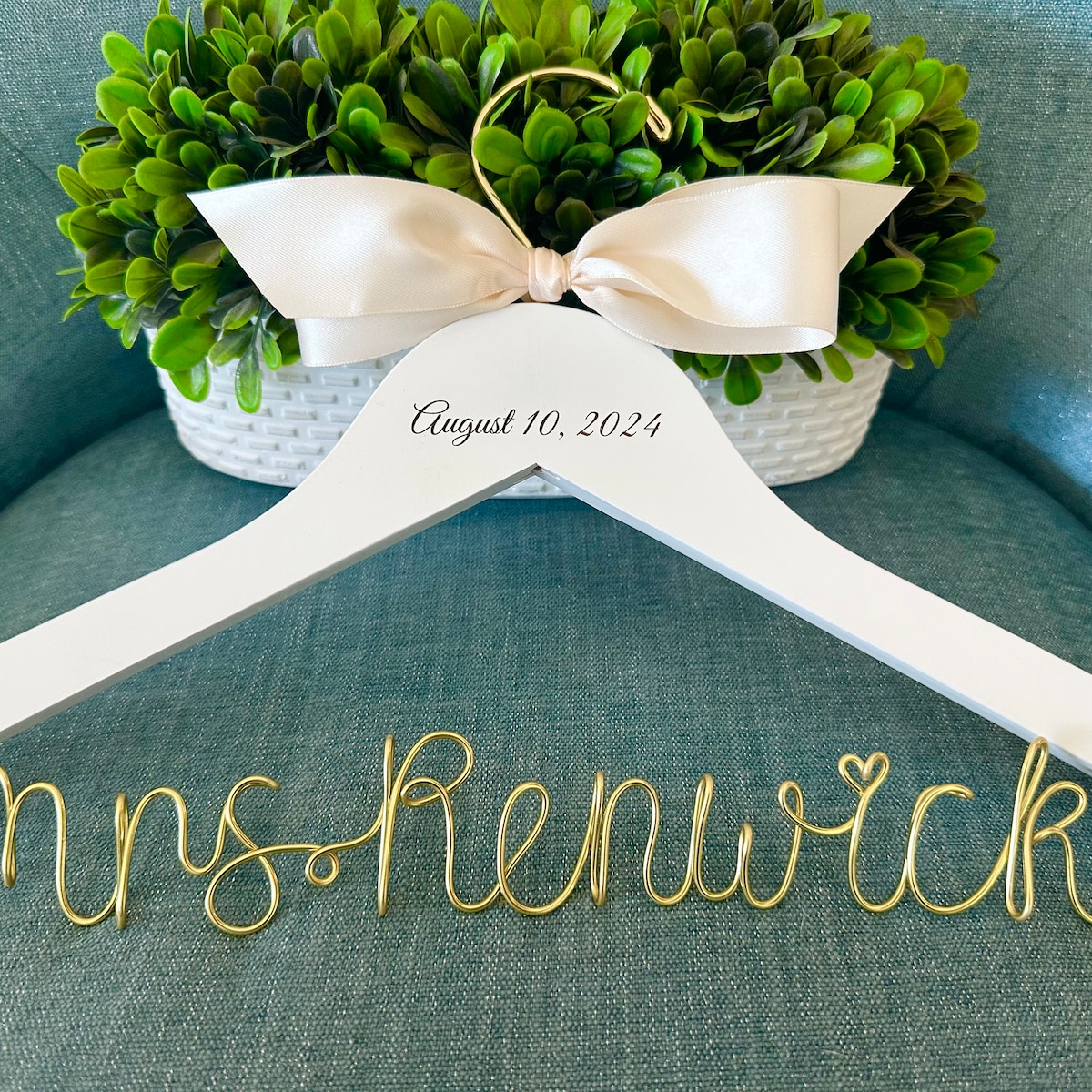 Wedding Hanger, Bridal Hanger, Bridesmaid Gift, Custom Engagement Gifts, Mother of the Bride Gift, Maid of Honor Gift, Unique Bride Gift - Etsy